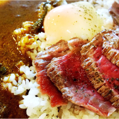 ビーフステーキカレー