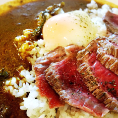 ビーフステーキカレー